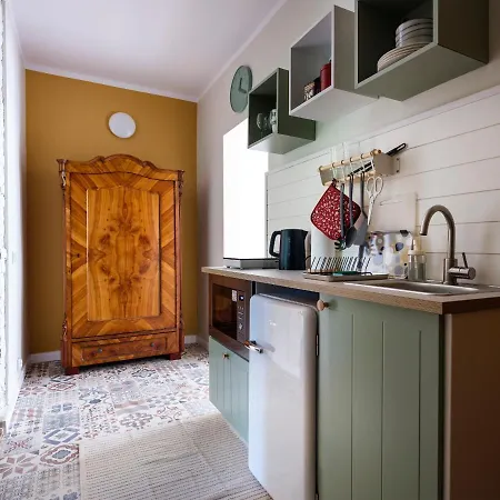 Daire Bed & Beige / Kochanowskiego St Krakow